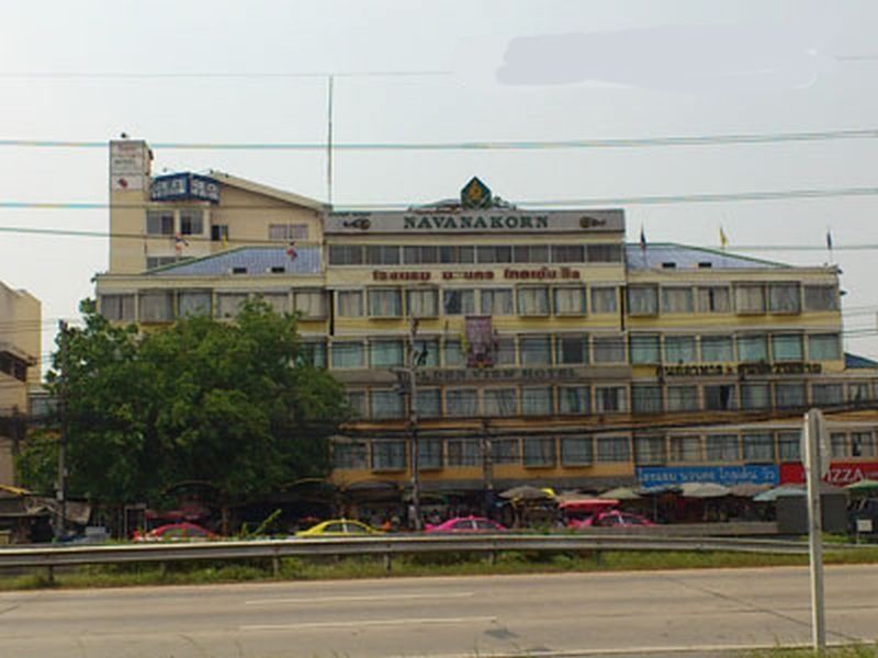 Navanakorn Golden View Ban Lam Rua Taek Экстерьер фото