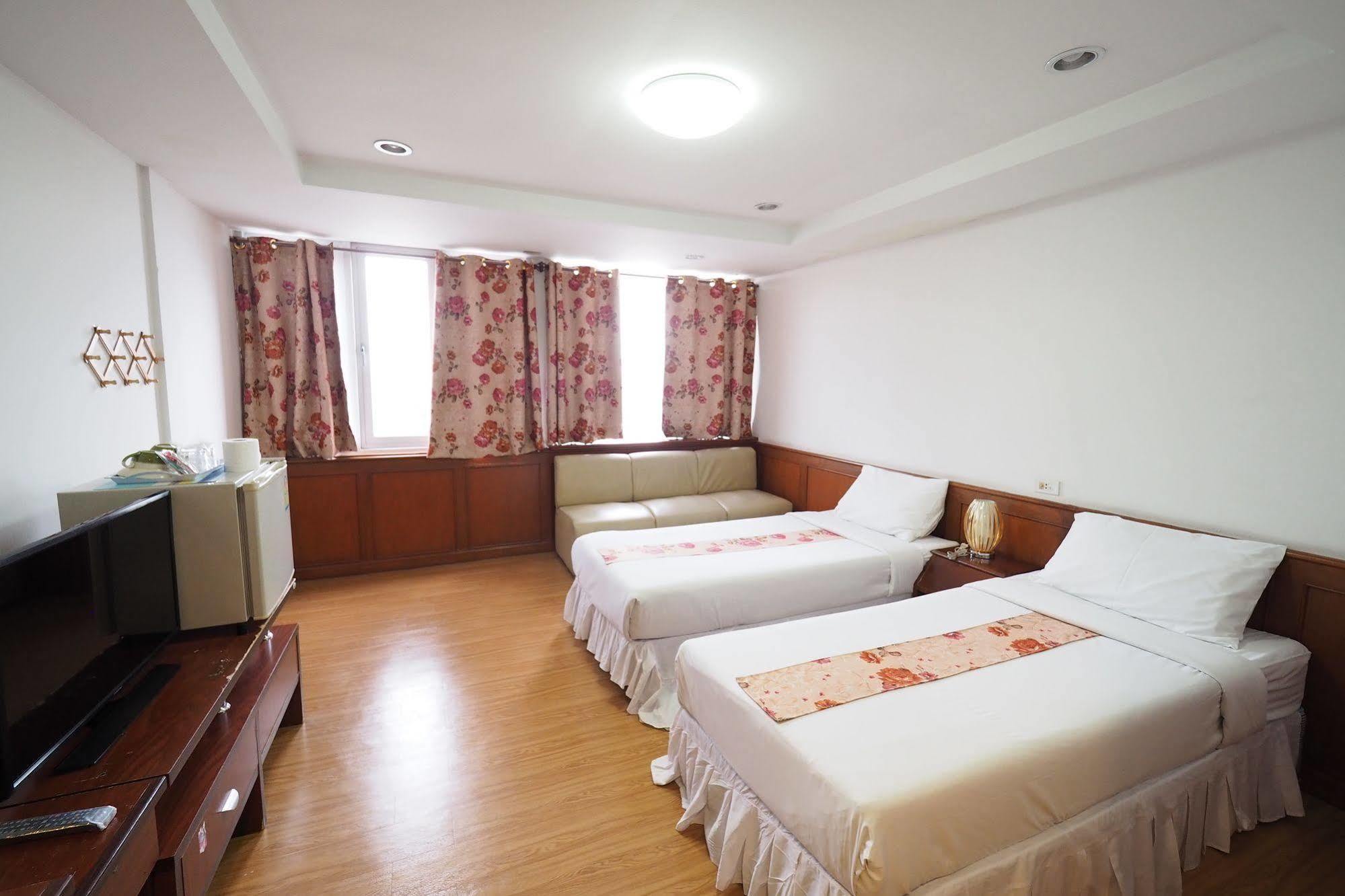Navanakorn Golden View Ban Lam Rua Taek Экстерьер фото